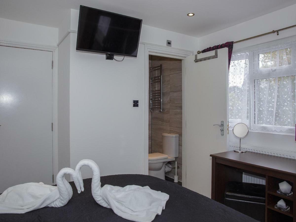 Gooseacre Rooms ฮาร์โรว์ ภายนอก รูปภาพ