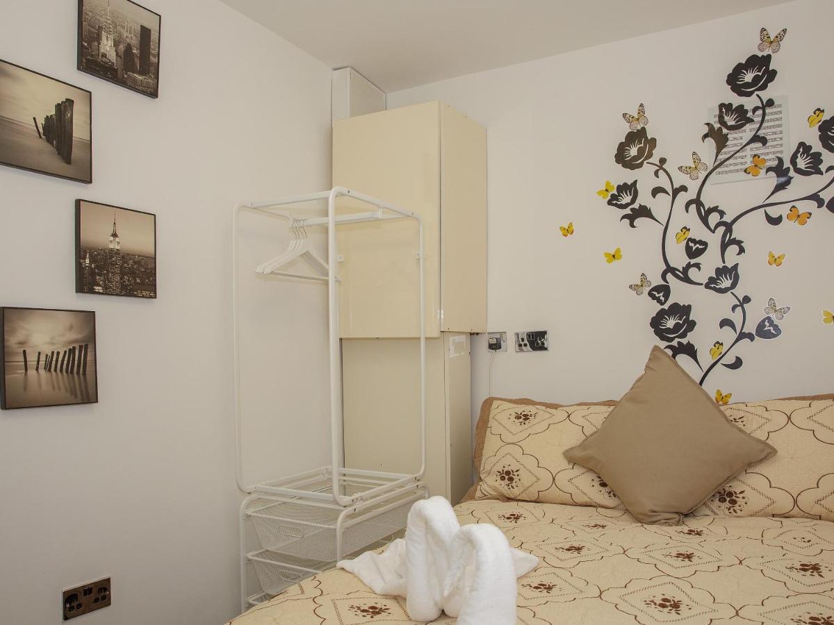 Gooseacre Rooms ฮาร์โรว์ ห้อง รูปภาพ